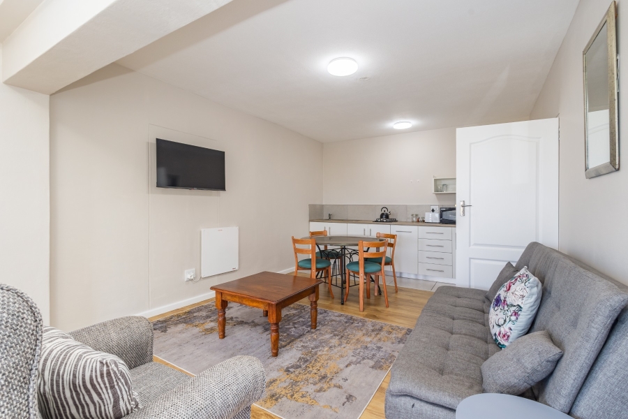 6 Bedroom Property for Sale in Cutty Sark Western Cape